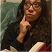 Me defiendo a nivel B1 de inglés, también hablo portugués, español avanzados, catalán y italiano nivel básico, estudio Alemán.