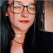 Estudiante de filología clásica imparte clases a niños desde ESO hasta Bachiller