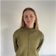 Ich habe mein Abitur gemacht und bin nun angehende Studentin