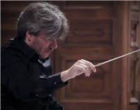 Diplomato in pianoforte e composizione, insegnante di teoria, analisi e composizione al liceo musicale