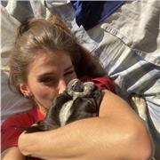 Sono Irene (22 anni), Laureata in interior design. Disponibile per aiuto compiti elementari/ medie