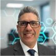 Ingeniero Informático con mas de 20 años de experiencia en tecnología. Todo aquel que quiera entender y profundizar en IA.