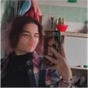 Offro lezioni di lingua Inglese, Tedesco e Spagnolo per ragazzi di elementari e medie online. 