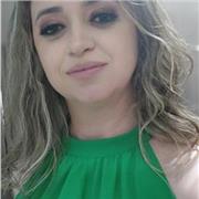 Professora particular de matemática, química e física, com experiência na rede pública e particular de ensino