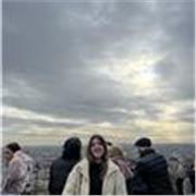 Soy estudiante de primero de Pedagogía en la Universidad de Oviedo. Mi objetivo es ofrecer un apoyo educativo integral a niños