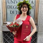 Aiuto compiti per studenti delle medie e ripetizioni scientifiche e di psicologia a Brescia e online, con 7 anni di esperienza.