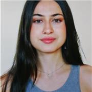 Estudiante de doble grado en Educación Infantil y Primaria, con experiencia en colegios y clases particulares para enseñar inglés