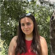 Profesora titulada en Educación Infantil, imparto clases de refuerzo y apoyo educativo para niños de Primaria y secundaria.