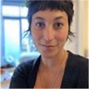 Me defino como profesora práctica y clara; doy clases a universitarios de ciencia de alimentos, biología y asignaturas afines