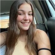 Estudiante de 2º de bachillerato de ciencias sociales.Imparto clases a primaria y la ESO, de las asignaturas de inglés, castellano