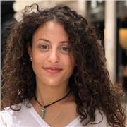 Profesora de apoyo con clases presenciales en pamplona