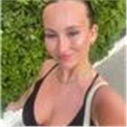 I am an experienced tutor teaching high-quality lessons in English and essay writing 