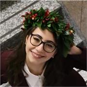 Se hai bisogno di un'insegnante di Graphic Design contattami! 