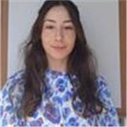 Soy una profesora de educación primaria con experiencia impartiendo refuerzo en secundaria.