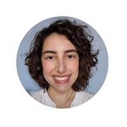 Traduttrice con esperienza quadriennale in Inghilterra offre lezioni di inglese online per studenti e adulti