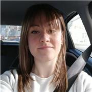 Sono una docente appassionata e preparata, con esperienza pluriennale. Insegno materie umanistiche a ragazzi e bambini.