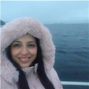 Profesora de Prácticas del Lenguaje y Literatura para jóvenes de secundaria