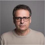 Profesor de fotografía y video, apto para todos los niveles y edades.