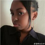 Professeur particulière, donne des cours aux enfants de l’âge de 6 à 8 ans