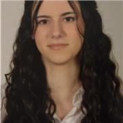 Estudiante de enfermería, de 18 años. Me encantan los niños y tengo experiencia dando clase