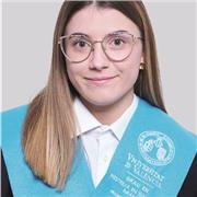 Graduada en Magisterio Infantil y estudios de Bachillerato científico da clases de repaso de cualquier materia de ESO y Primaria.
