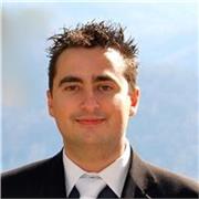 Da oltre 25 anni insegno informatica con passione, metodo e risultati concreti, aiutandoti a trasformare la tecnologia in un vero 