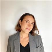 Profesora de inglés apta para todas las edades y niveles