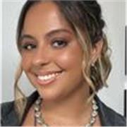 Professora particular de redação para nível fundamental, médio e superior. Também trabalho com correção de artigos acadêmicos