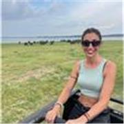 Licenciada en psicología con máster en dirección de RRHH y, a punto de finalizar, máster en psicología general sanitaria.
