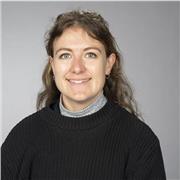 PhD scientist with over 10 years of experience, enthusiastic about biology and I like visualising difficult topics to help learn!