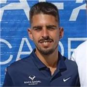 Jugador y entrenador Nacional. Clases de Tenis a todo tipo de niveles y exigencias, sparrings y partidos con otros jugadores