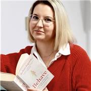 Certified Life Coach helping students and young adults build self-leadership, confidence, focus, and healthy habits.