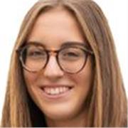 Ragazza offre ripetizioni in latino