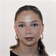 Soy estudiante de Marketing, tengo nivel B2 de inglés y experiencia como niñera. Ofrezco clases de apoyo escolar.