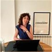 Accompagno persone che attraversano fasi di cambiamento interiore e sentono il bisogno di fermarsi, ascoltarsi e fare chiarezza