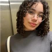 Soy una estudiante joven y puedo apoyar con los estudios en lo que se les dificulta