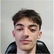 Estudiante de magisterio con experiencia real que ofrece apoyo escolar (inglés, mates, lengua, ciencias...)