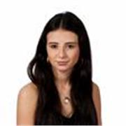 Me defino como una persona responsable, paciente y con facilidad para explicar conceptos de forma clara y sencilla.