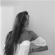 He estudiado la carrera de magisterio infantil, especializada en el ámbito de atención temprana y puedo ayudar con las diferentes tareas de los más pequeños