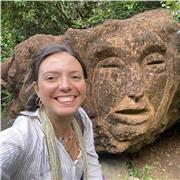 Graduada en Bellas Artes y Máster en Producción Artística con experiencia en el mundo artístico. Ofrezco talleres para aprender y trabajar las distintas disciplinas de las artes plásticas