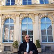 Avocat et médiateur, formateur en centre de formation en alternance chambres de commerce, formateur de représentants du personnel