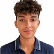 Soy estudiante del grado universitario de geografía e historia además de ser guitarrista no profesional .