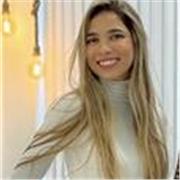 Persona con mucha empatía, paciencia y ganas de ayudar a extranjeros así como en algún momento yo lo fuí, a que aprendan español