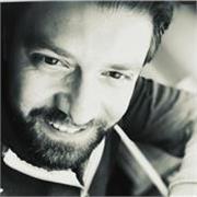 Insegnante privato, con esperienza di insegnamento nelle scuole primarie