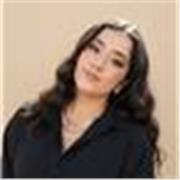 Maestra de español para clases de regulación en niños a nivel primaria