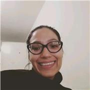 Egresada de la escuela de danza Incollballet. Me he especializado en el estudio y práctica del yo