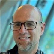 Asesor literario, docente de español, escritura y oratoria