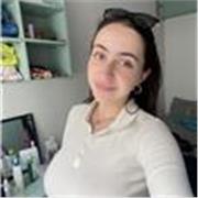 Profesora de inglés (nivel B2-C1). Doy clases también a primaria.