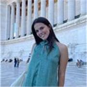 Profesora de matemáticas, física y química (presencial o online, con horarios flexibles según la disponibilidad del estudiante)