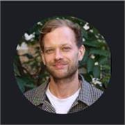 I am an accredited CBT therapist, who has extensive experience of working in elite universities and the corporate sector.